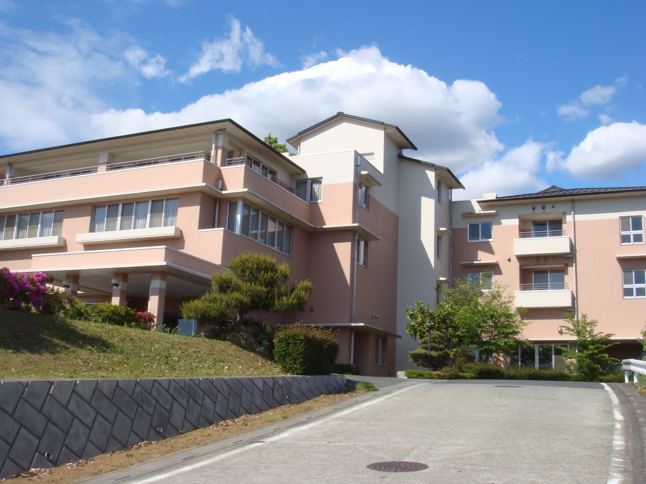 施設のご案内 介護老人保健施設 いづみケアセンター 施設のご案内 介護老人保健施設 いづみケアセンター